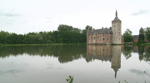 Castillo de Horst en San Pedro de la Roda
