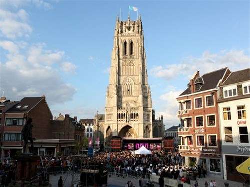 Grote Markt de Tongeren
