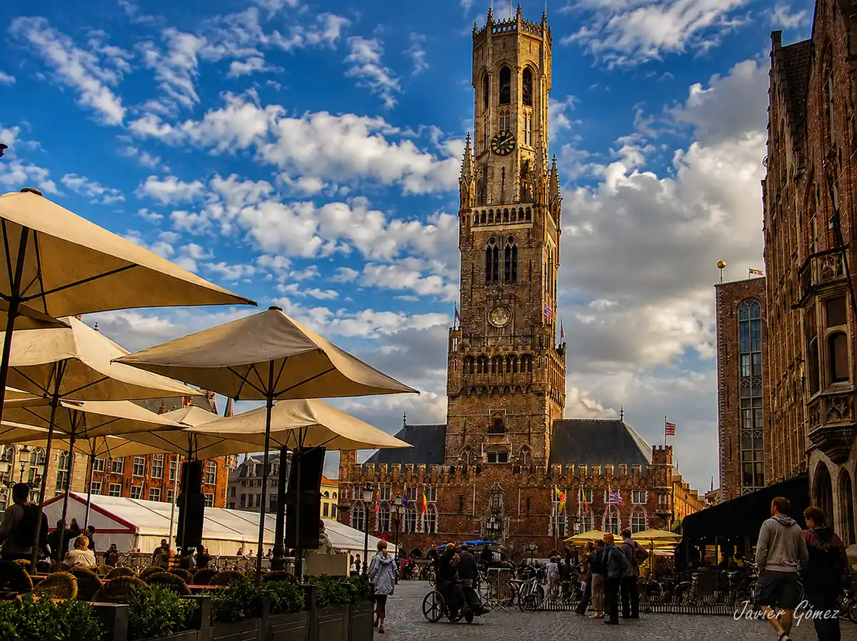 Torre Hallen en Brujas Torre Hallen en Brujas