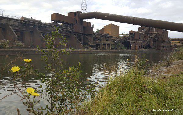 Fábricas en Charleroi