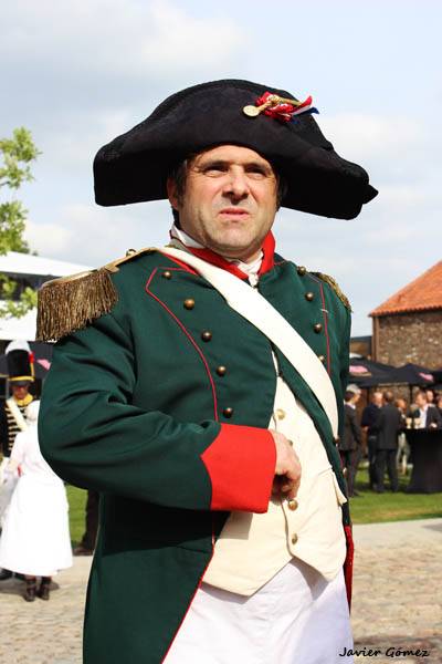 Napoleón en el vivac francés em Waterloo