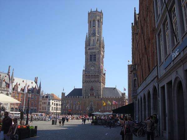 Torre Hallen en Brujas